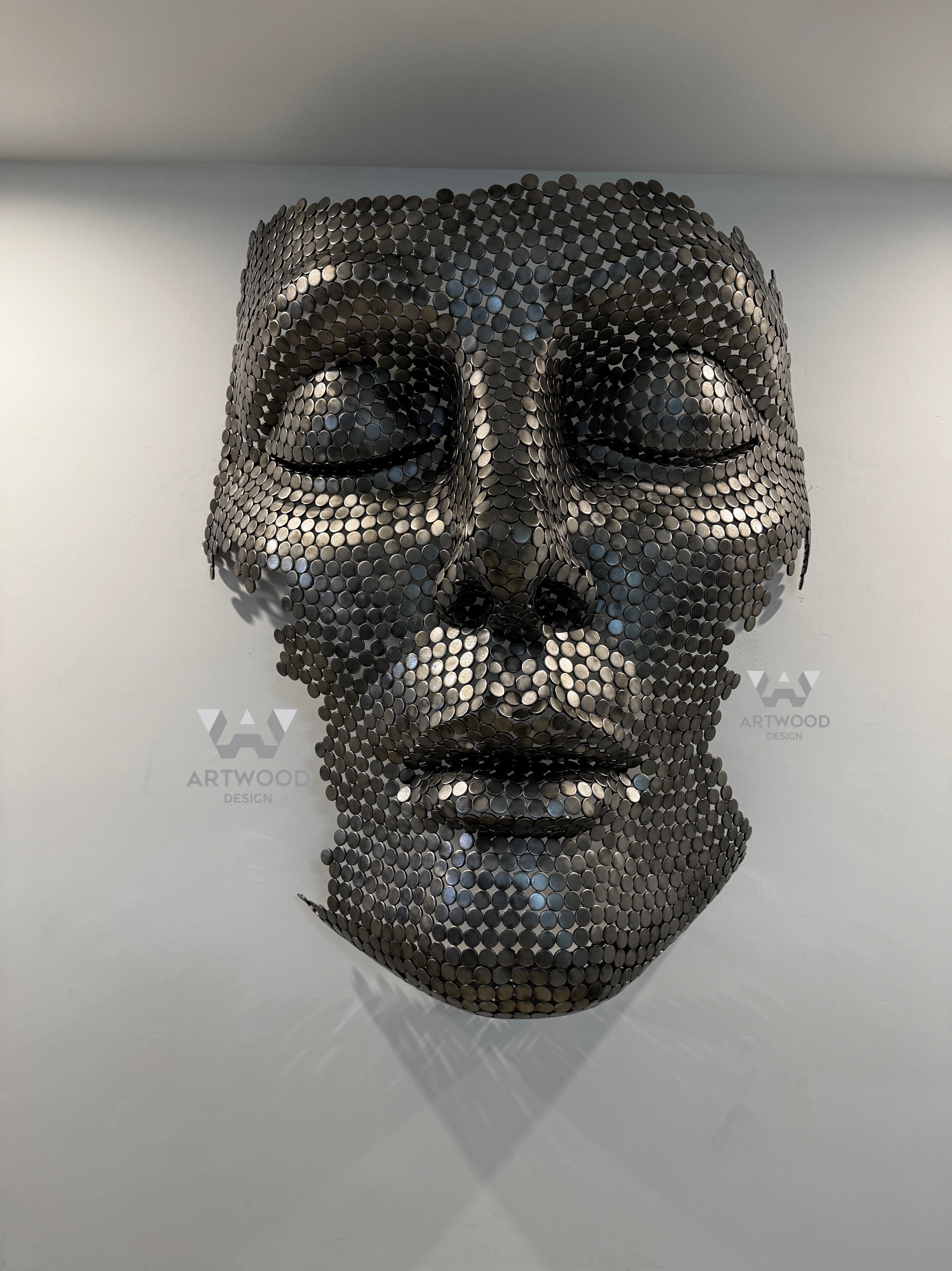 مجسمه دیوار کوب پرتره فلزی سایزL